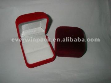 Red Velvet Lined Ring Box