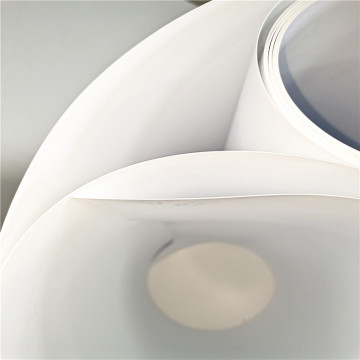 Tapas de taza Termoformado de película rígida de PP de color blanco