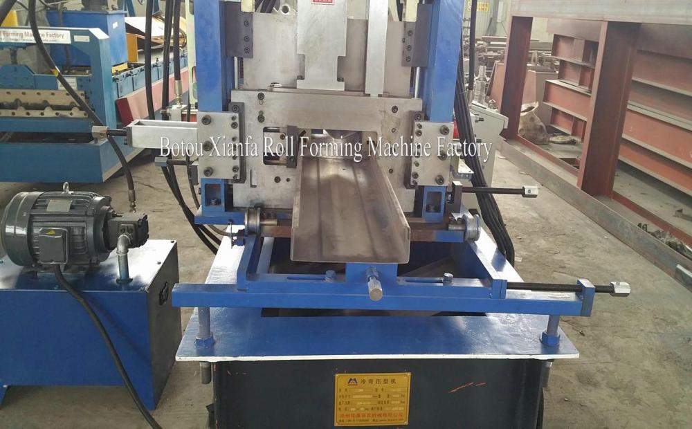 Quick Change Size CZ Purlin Forming Machine