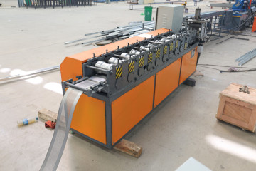 Automatic Roller Shutter Slat Door forming machine