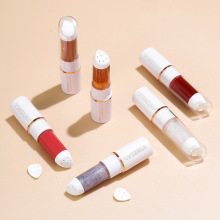 Glossy Lip Gloss: Moisturizing & Non-Greasy Lip Glaze