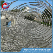 CBT-22 Concertina Razor Edge Wire Triple Coil Galvanized Secure Razor Wire Fence