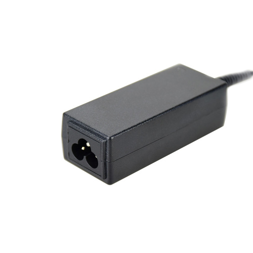 45 W Adapter IBM/Lenovo z 4,0*1,7