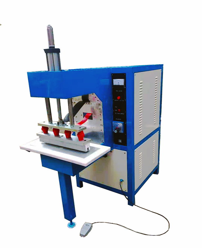 Stretch ceiling high frequency welding machine