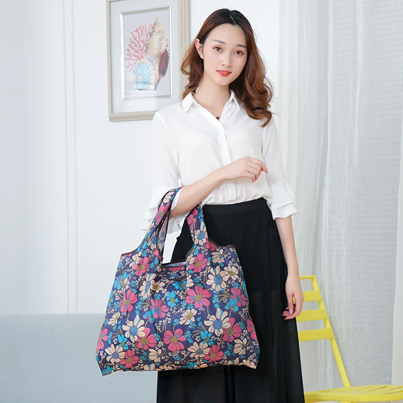 Foldable Polyester Cloth Reusable Fashion Shopping Bags with Rope Handle