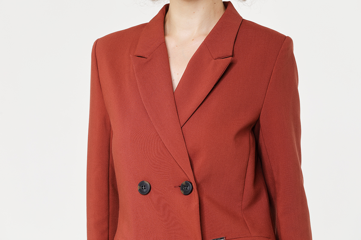 Lady's suit blazer with double line buttons Lady's suit blazer with double line buttons