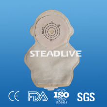 paediatric ostomy bag with hook and loop closure