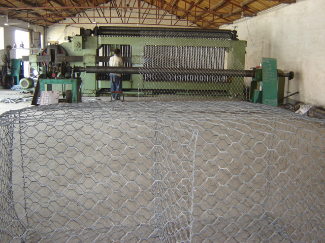 Welded gabion basket for garden wall gabion beach