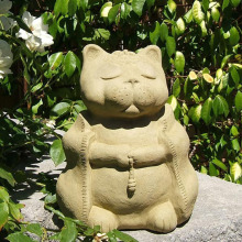 Best selling small size gift lovely stone fortune cat statue
