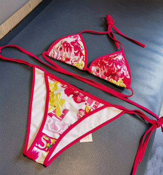 2024 Luxury Women's Designer Thong Bikini Swimsuit