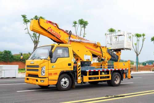 Truk kerja overhead JMC 30 meter