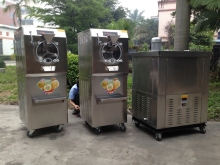 ICE CREAM MACHINE for HARD ICE PERFECT CONDITION