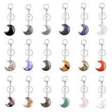 Natural Stone Moon Healing Crystal Keychain 30mm Moon Shape Stone Charm Pendant Key Ring Natural Stone Keyring for Bag
