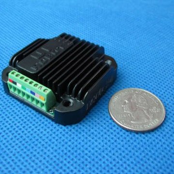 Miniature step motor driver
