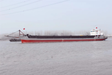 2260T SELF-PROPELLED DECK BARGE WITH RAMPDOOR