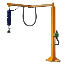 Vacuum Hoist for Folding Arm Carton Box Handling in Transportation Centers