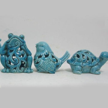 CERAMIC ANIMAL GARDEN DECOR