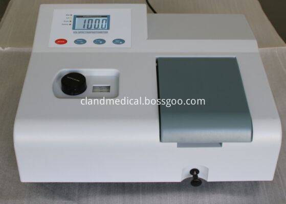 721 Vis Spectrophotometer 1