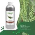 Эфирное масло Cypress помогает бороться с прыщами и управлять жирной кожей