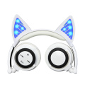 Auriculares inalámbricos con estilo promocionales de auriculares con orejas de gato para niños