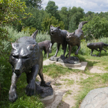 famous bronze sculpture artists metal craft bronze life size wolf sculpture for sale