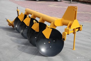 disc plough,china disc plough ,tractor of disc plough