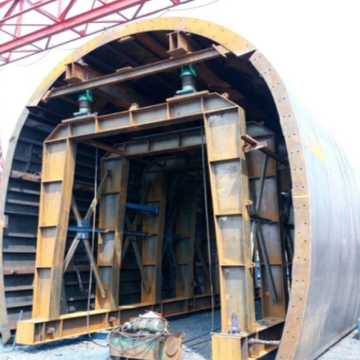 Mijnbouw hellende schachttunnel trolley