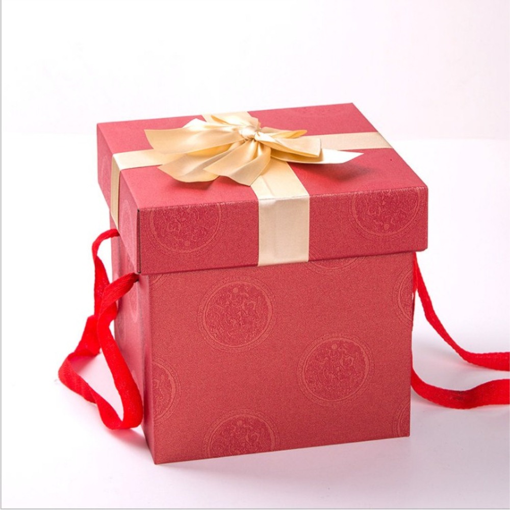 Bow-knot Pattern Decorated package