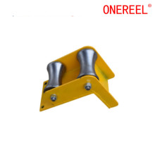 Multi-Wheel Wellhead Cable Roller