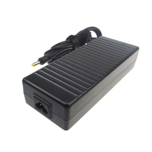 Adaptateur de chargeur d&#39;ordinateur portable 19V 6.32A pour Fujitsu 5.5 * 2.5