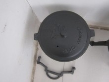 cast iron meat pot, cast iron camping casserole, Poland pot