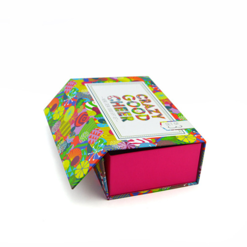 Custom Luxury Colorful Magnet Flap Clothing Paper Box