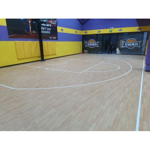 FIBAは屋内PVCバスケットボールスポーツフローリングウッドグレインを承認しました