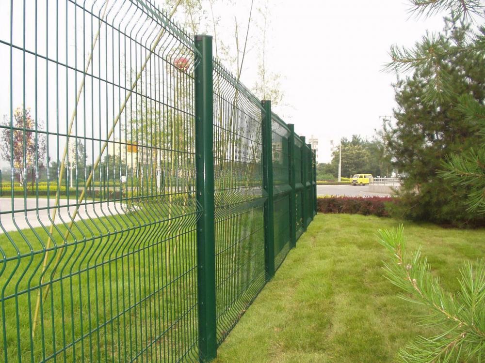 3D bending fence pvc coated wire mesh fence