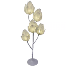 Romantic Bud Road Lamp Aisle Decor