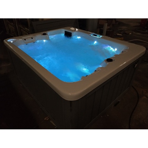 3 Person Non-chlorine Outdoor Whirlpool Spa Hot Tub