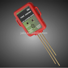 Christmas tree keeper