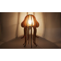 Drewniana dekoracyjna lampa stołowa LEDER