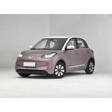 2023 Prix bon marché Wuling mini voiture électrique 5 portes 4 sièges EV pour les adultes