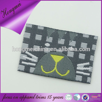 Cute woven labels apparel cloth cutting machine