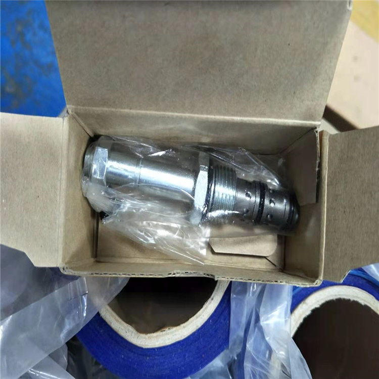 Komatsu Prector Parts PC56-7 خرطوشة KT15831-3243-1