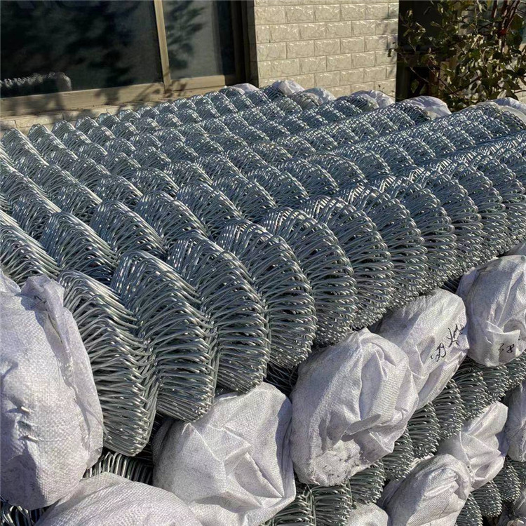 Honduras 2Mm Pvc Malla Galvanizado De Precio Muy Baja Diamond Cyclone Wire Fence Galvanized Chain Link Fence