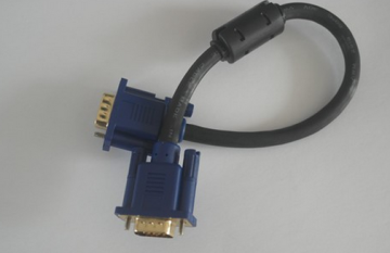 24K Short VGA to VGA adapter