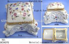 Ceramic gift jewellery box