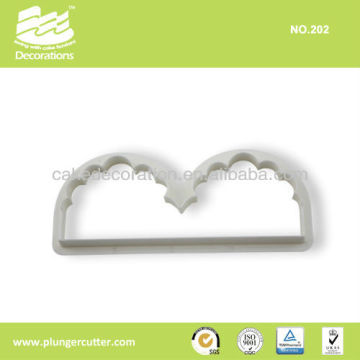 Fondant/sugarcraft cake decoration edge frill cutter