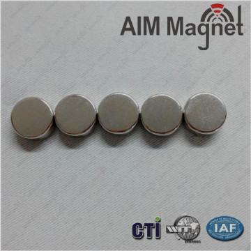 small magnet button for sale