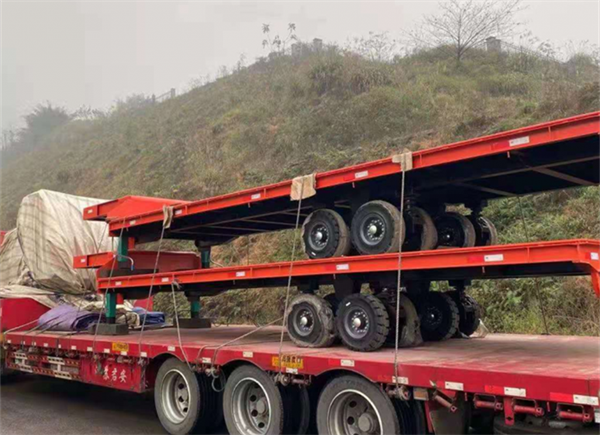 Six Tons Flatbed Truck For Factory