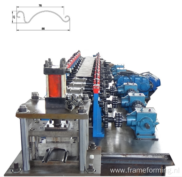 Metal shutter door rolling machine