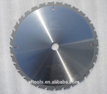 Ripping saw blade for table saws