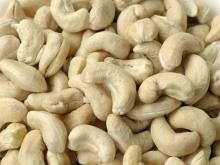 Cashew Kernels with Wholesale prices Offered